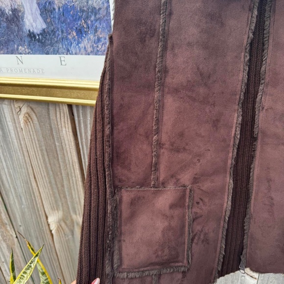 brown faux fur trim suede zip up vest ribbed knit collared - Picture 2 of 4